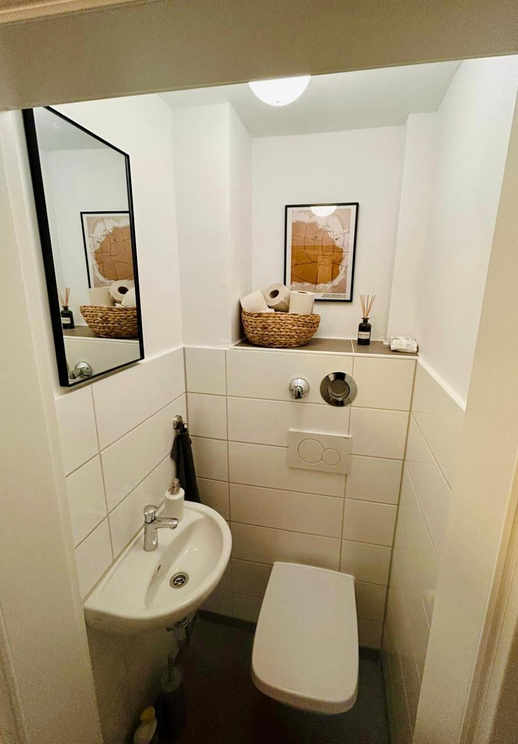 Feelslikehome - Stylische Und Zentrale Altbauwohnung Mit Terrasse&Garten Bochum Exterior foto