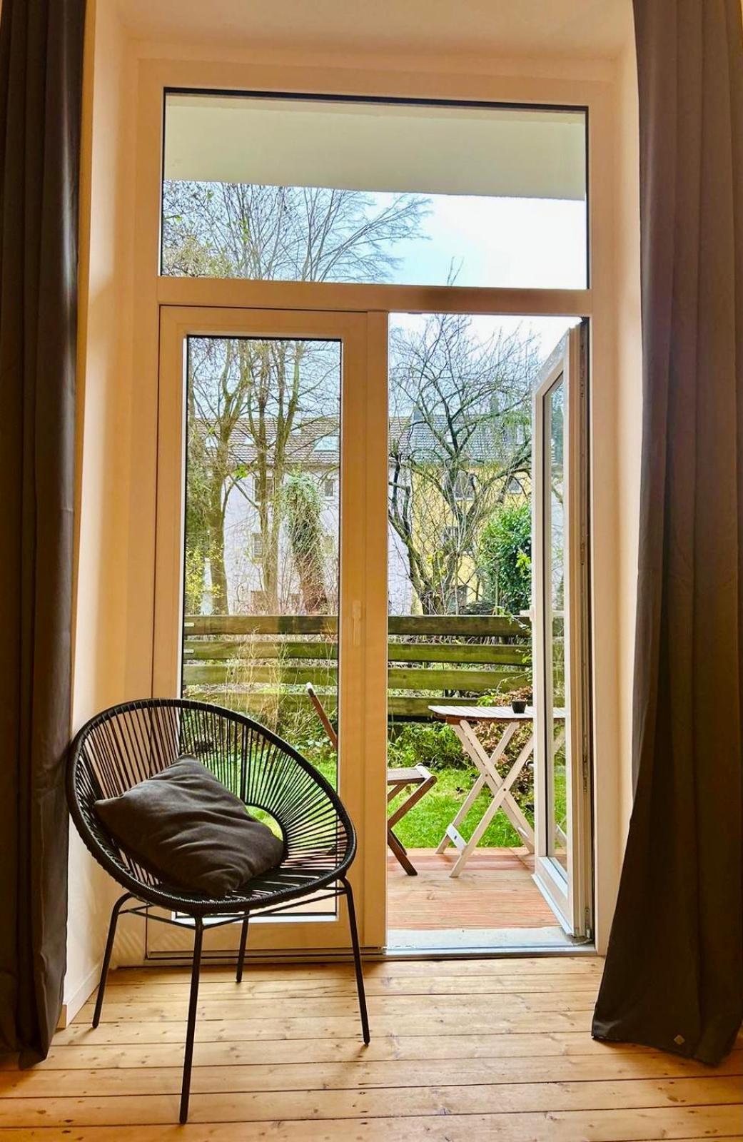 Feelslikehome - Stylische Und Zentrale Altbauwohnung Mit Terrasse&Garten Bochum Exterior foto